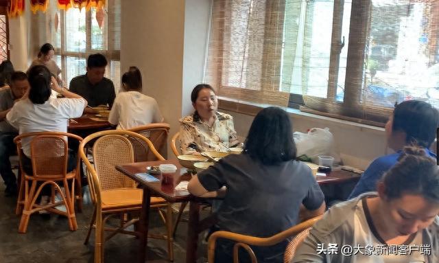 中医馆里养生餐“一号难求” 这种模式适合复制推广吗︱AG九游会豫观察(图3)